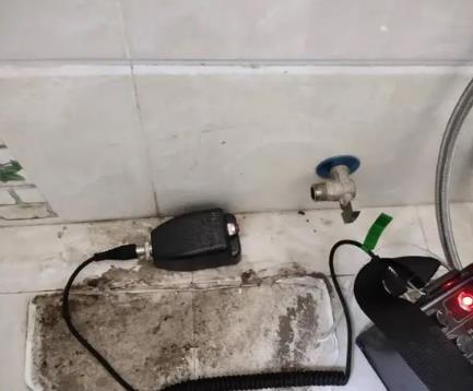 正蓝旗屋顶漏水维修公司分享下卫生间漏水的危害及解决方法